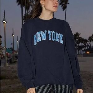 Brandy Melville New York Oversized Sweatshirt